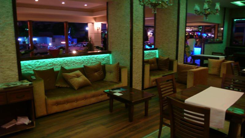 Glaros Hotel Αλάνια Εξωτερικό φωτογραφία